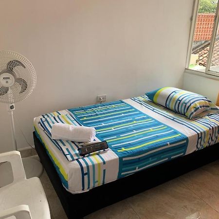 Hospedaje Alférez Real Jamundí Esterno foto