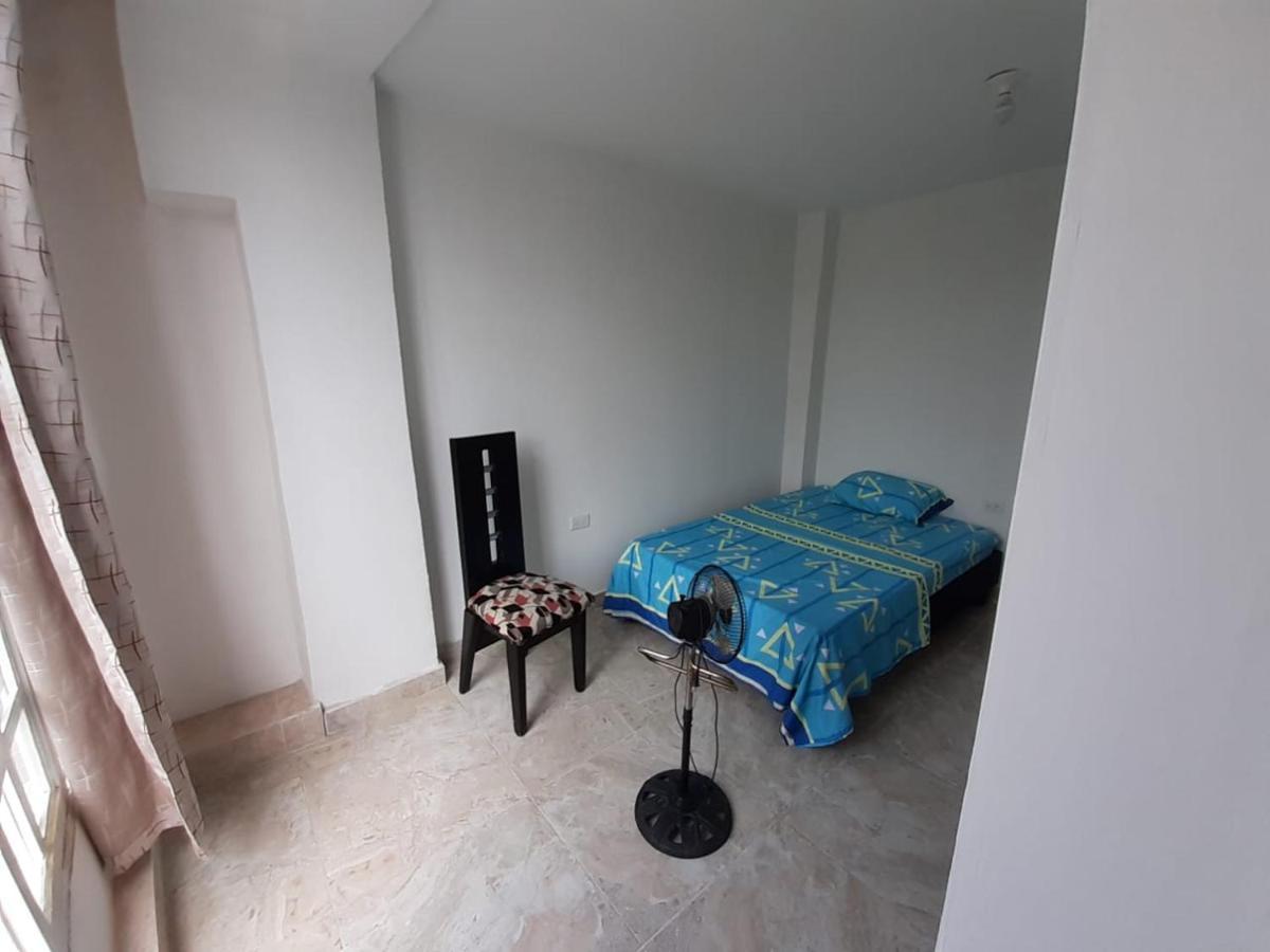 Hospedaje Alférez Real Jamundí Esterno foto