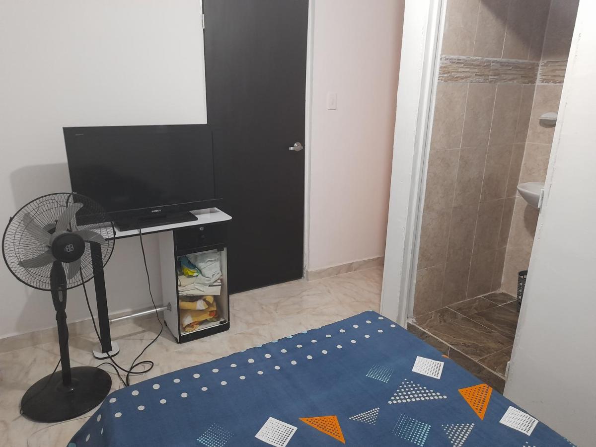 Hospedaje Alférez Real Jamundí Esterno foto